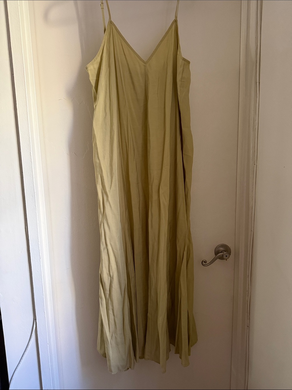 Zara Olive Slip Maxi Dress with V-Neck and Spaghetti Straps